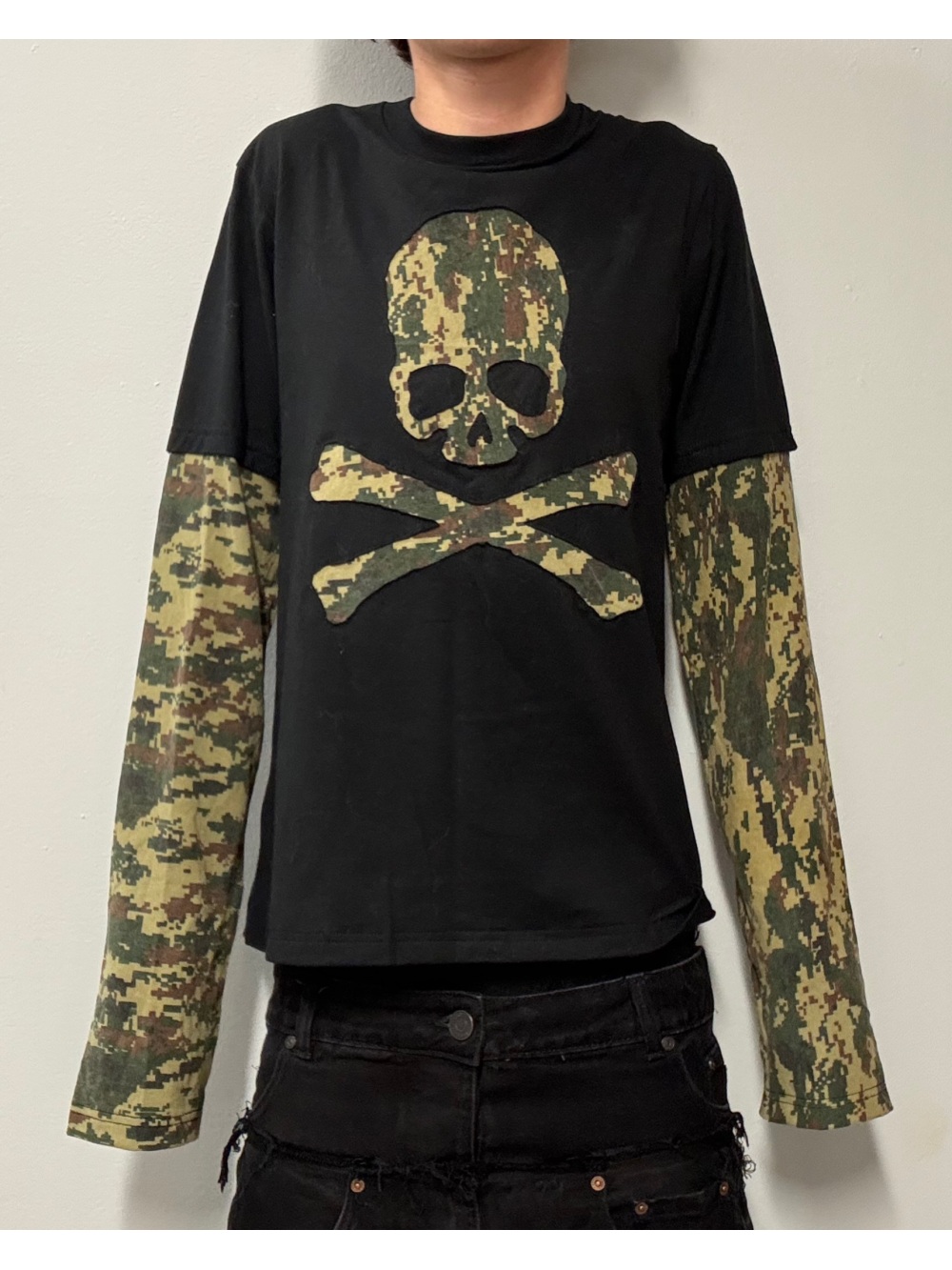 2026年新作アメリカンレトロ迷彩柄スケルトンフェイクツーピ - Mens Fashion Top のレビューと価格