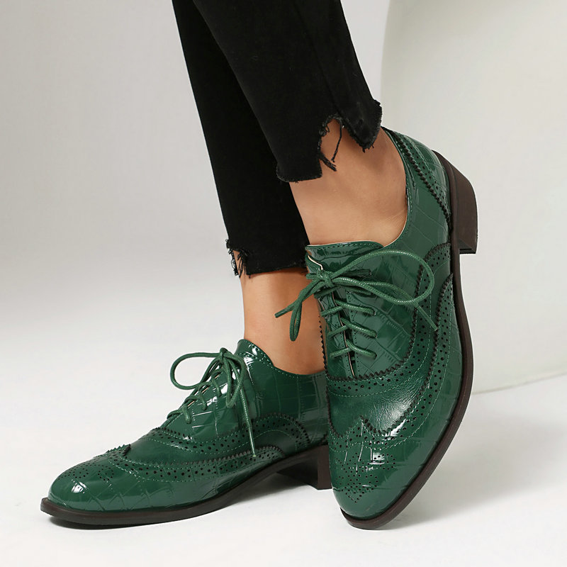 女性用ストーンプリントブローグオックスフォードシューズ、パテ - Oxford Shoes Brogue のレビューと価格