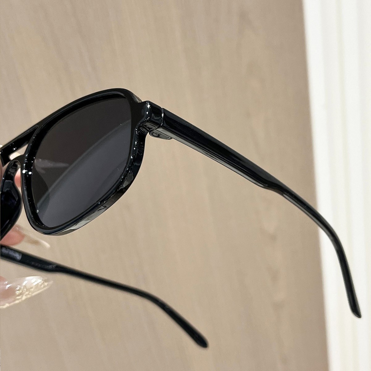 ニューレトロオーバル女性用サングラスファッションブラックブル - Men'S Fashion Glasses のレビューと価格